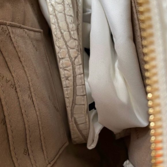 Brahmin Handbags Evie Pearl Melbourne Crossbody Bags - Picture 4 of 5